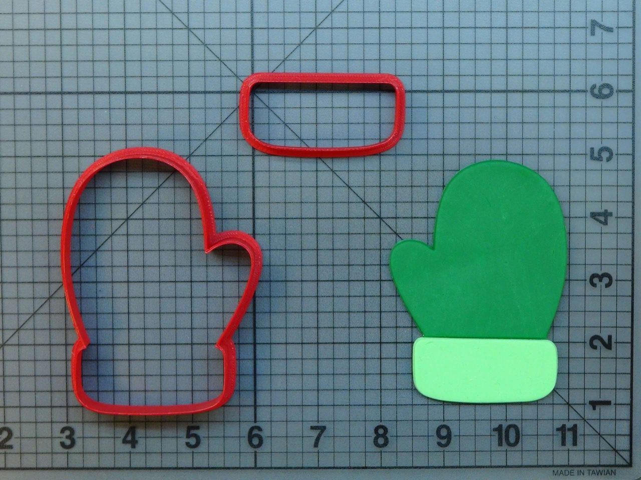 Snow Mitten 266-465 Cookie Cutter Set
