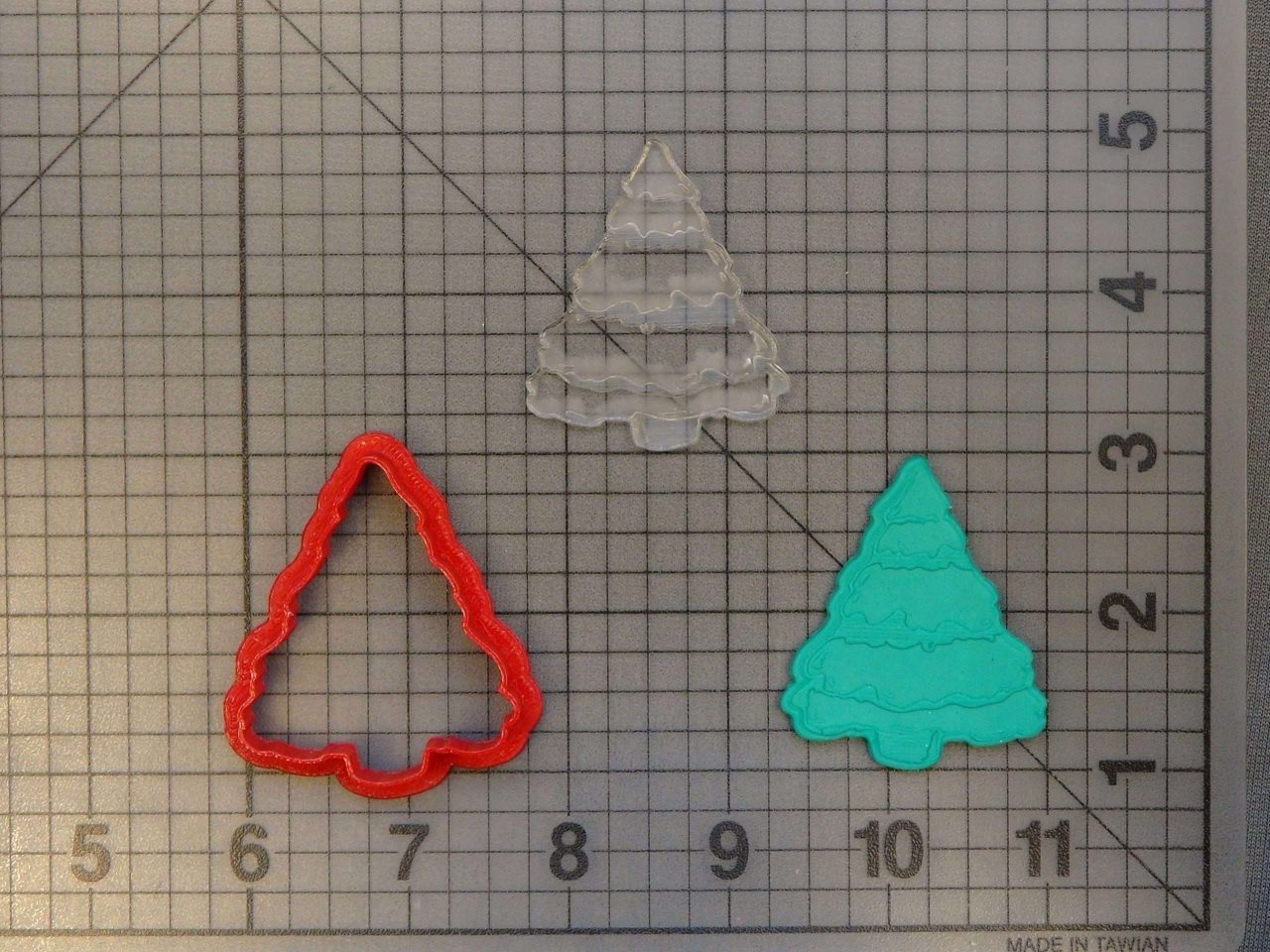 Christmas Tree 227-079 Cookie Cutter and Stamp (Imprinted)