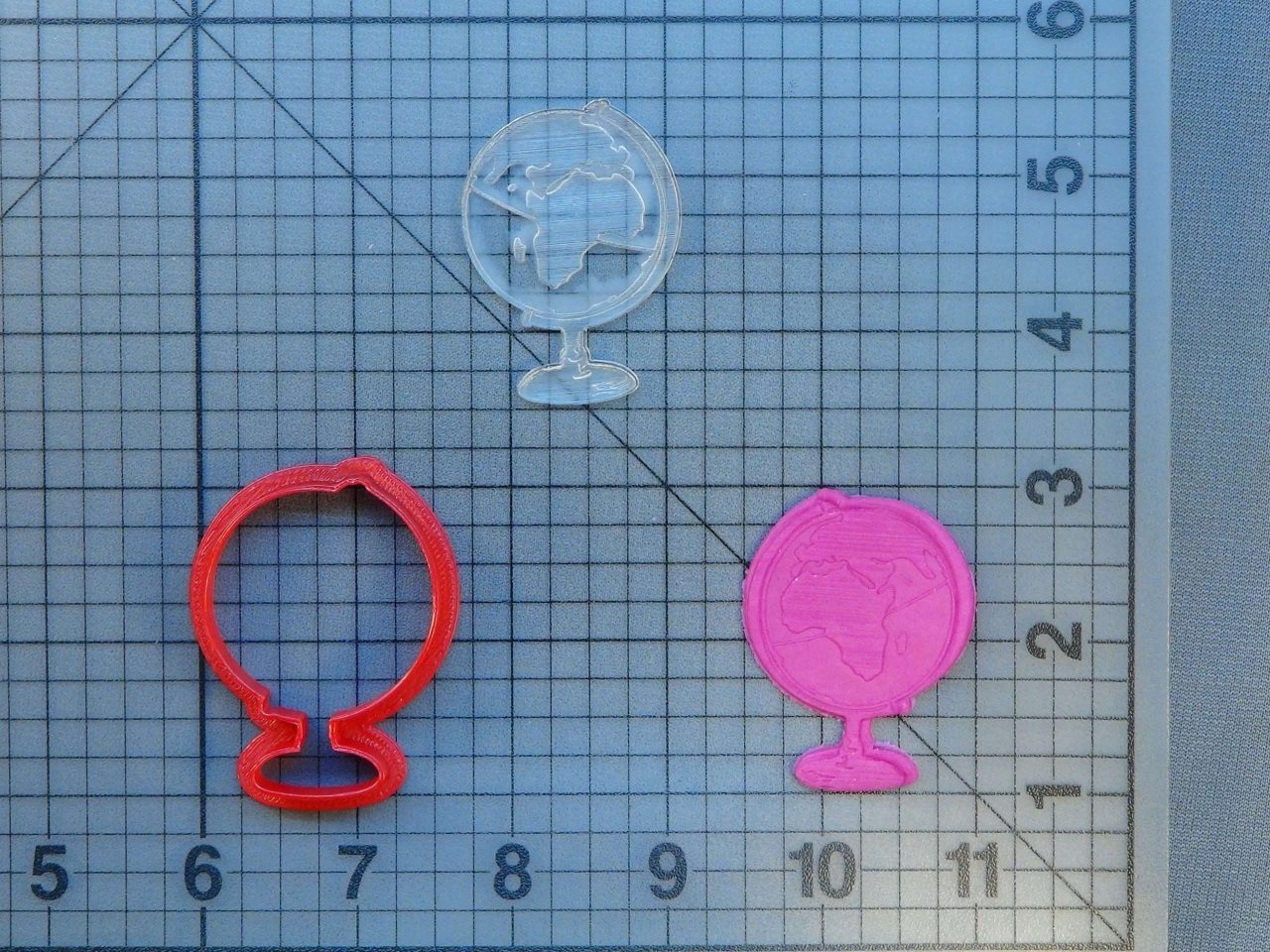 Globe 227-082 Cookie Cutter and Stamp (Embossed)