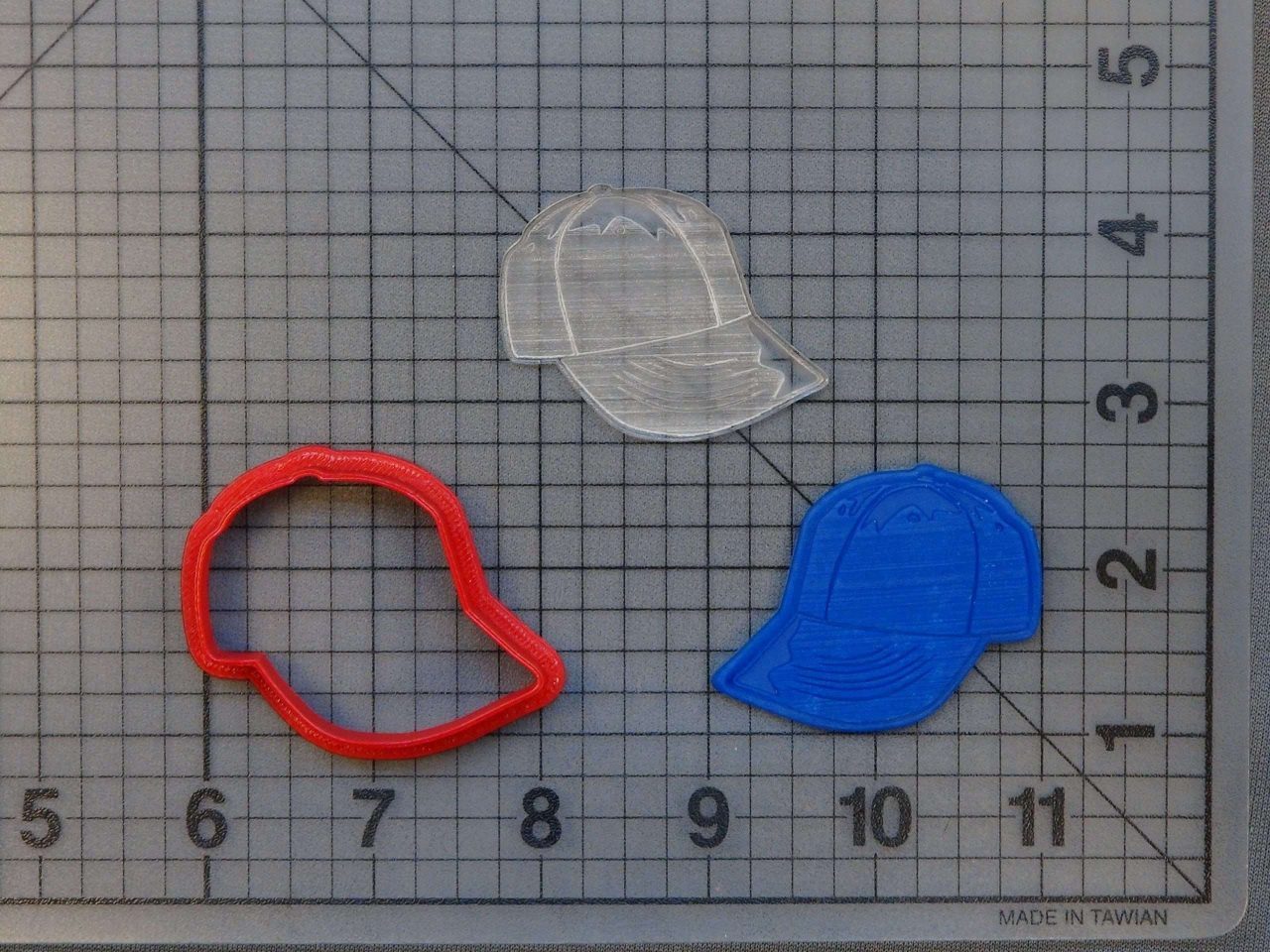 Hat 227-091 Cookie Cutter and Stamp (Embossed)