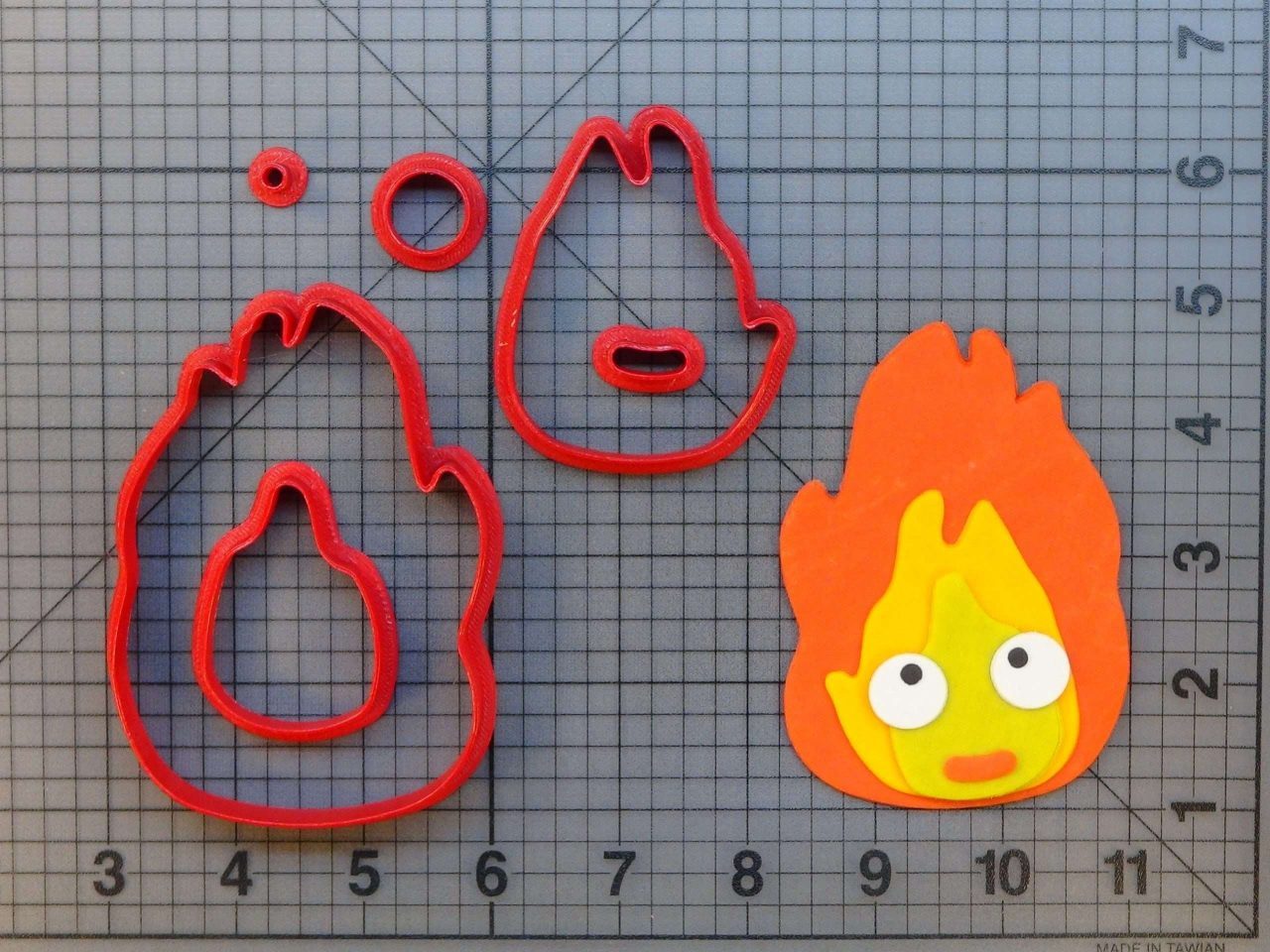 Howl's Moving Castle-Calcifer 266-609 Cookie Cutter Set