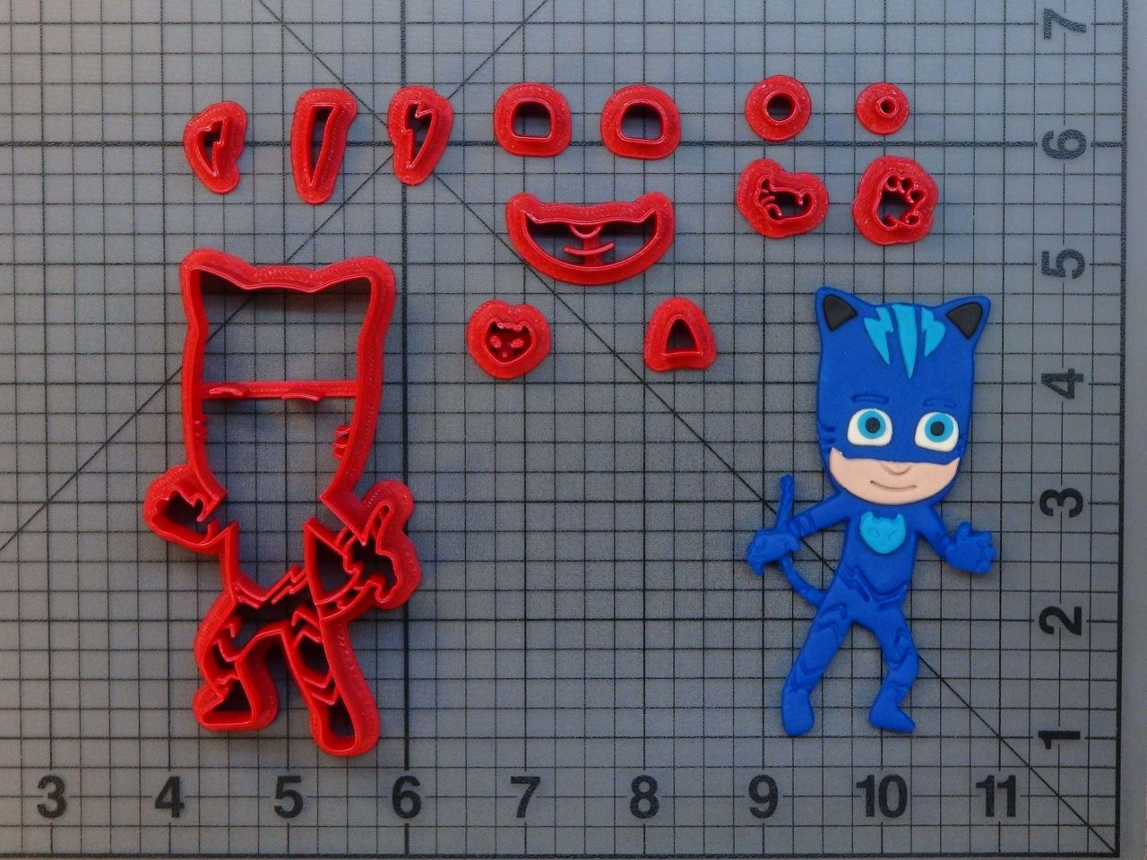 PJ Masks - Cat Boy Body 266-618 Cookie Cutter Set