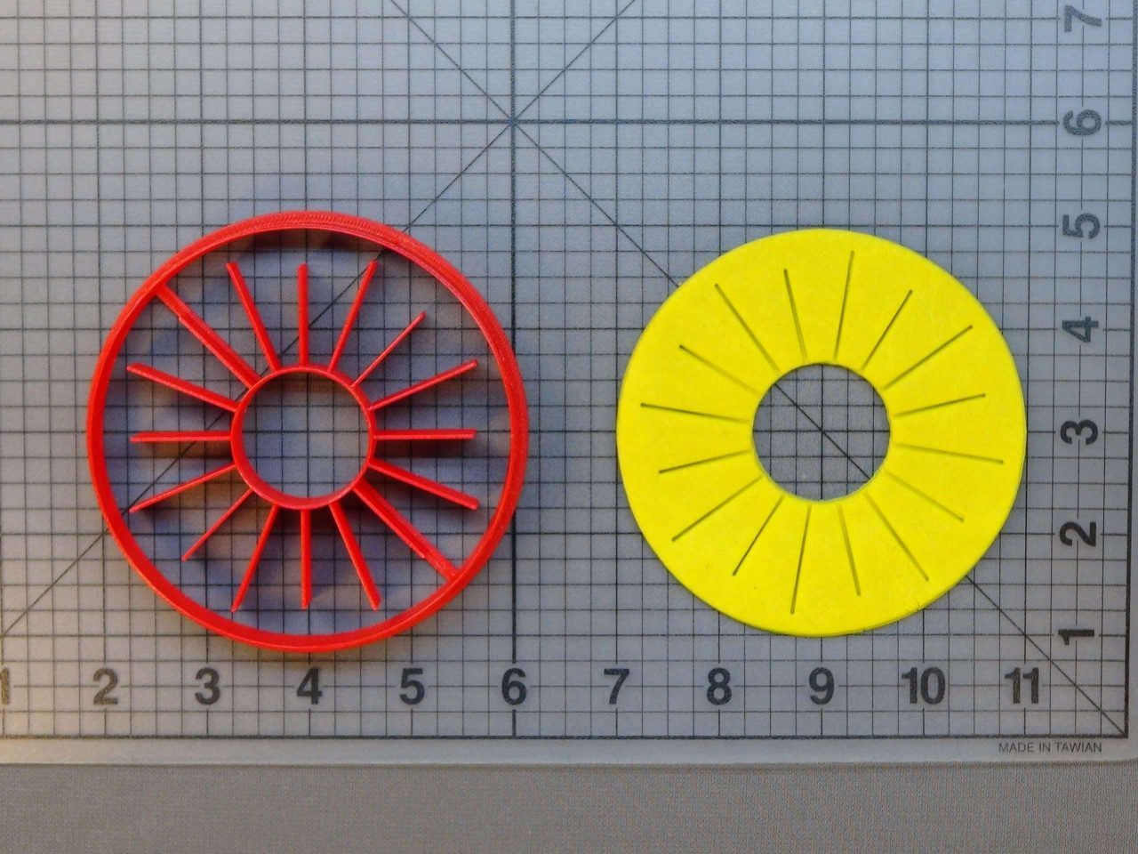 Slice of Pineapple 266-603 Cookie Cutter