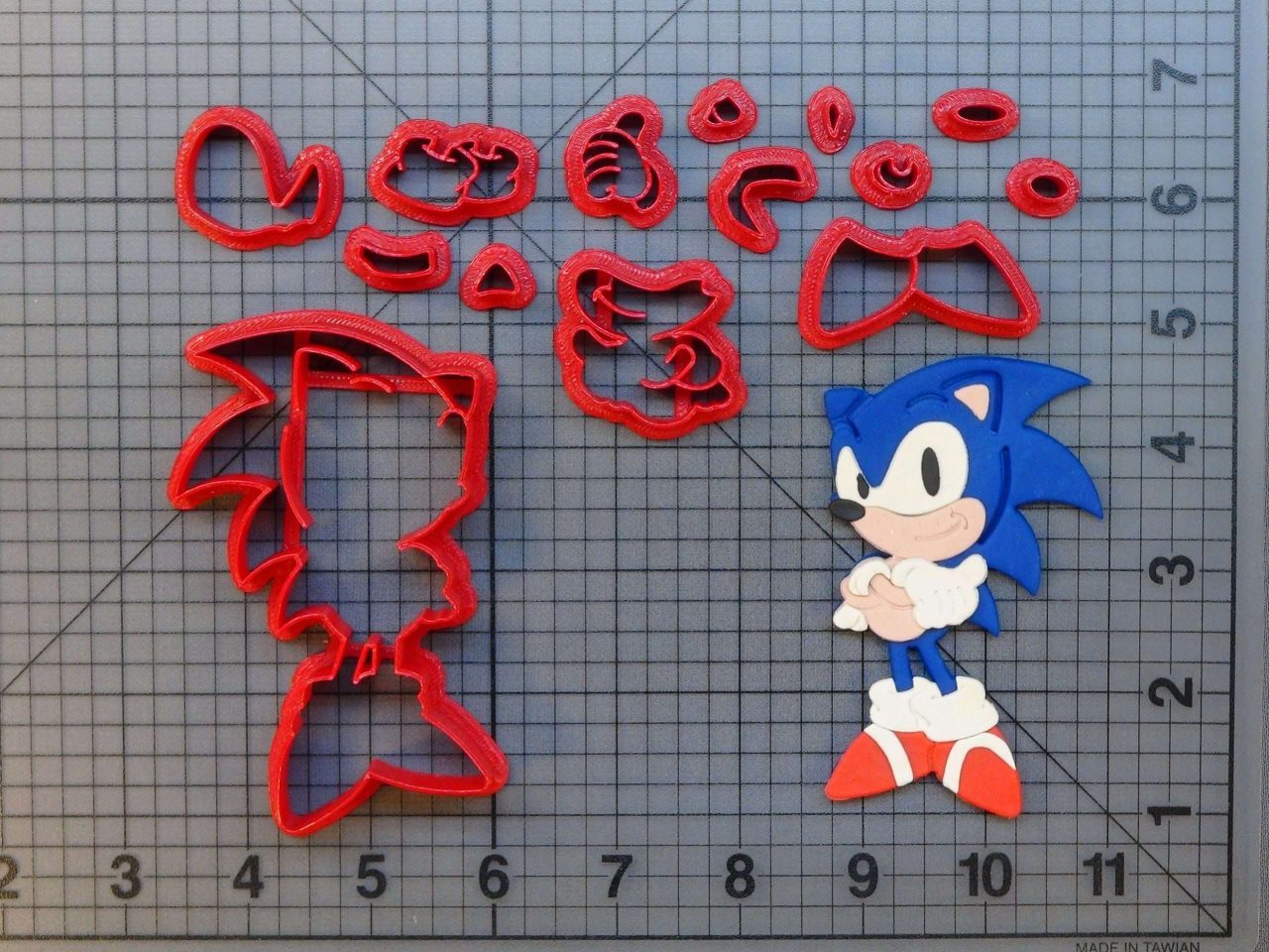 Sonic Hedgehog 266-634 Cookie Cutter Set