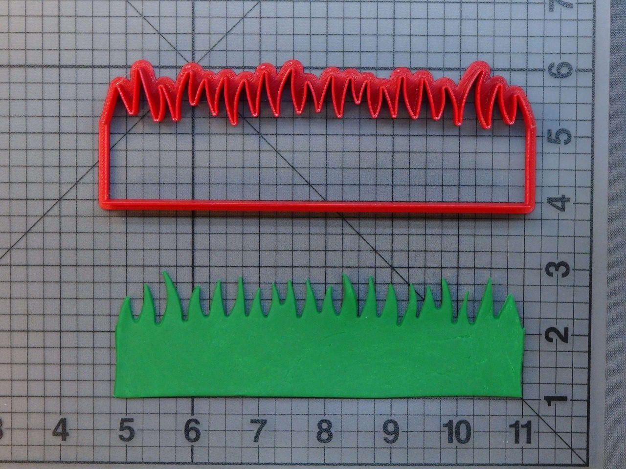 Grass Repeating Pattern 266-649 Cookie Cutter