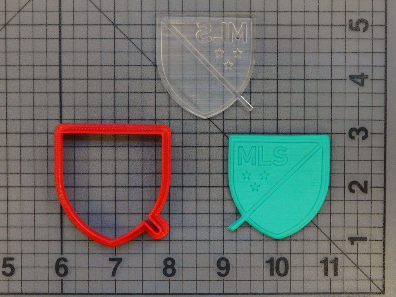 MLS 227-074 Cookie Cutter and Stamp (Embossed