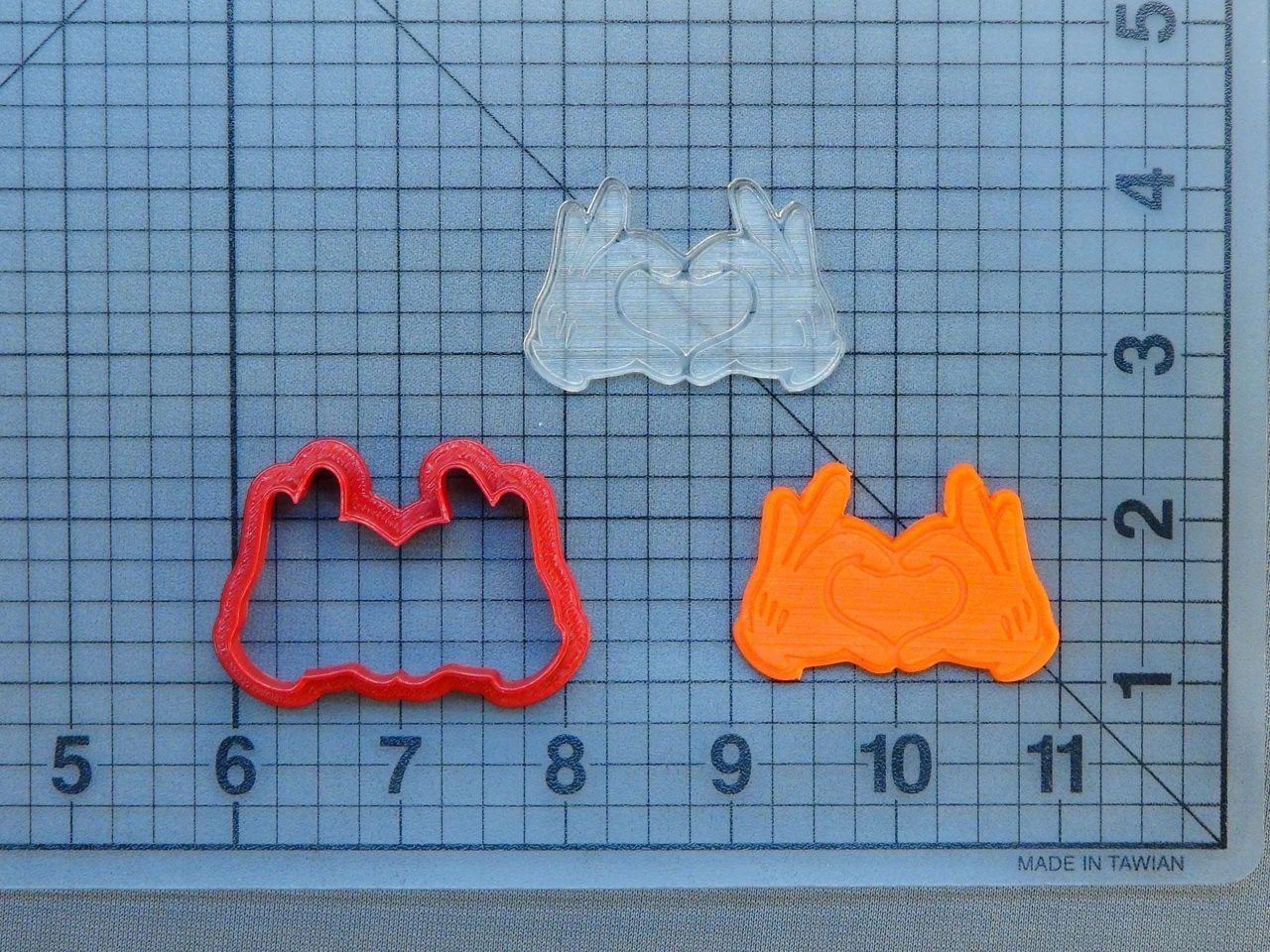Mickey Hand 227-123 Cookie Cutter and Stamp (Embossed)