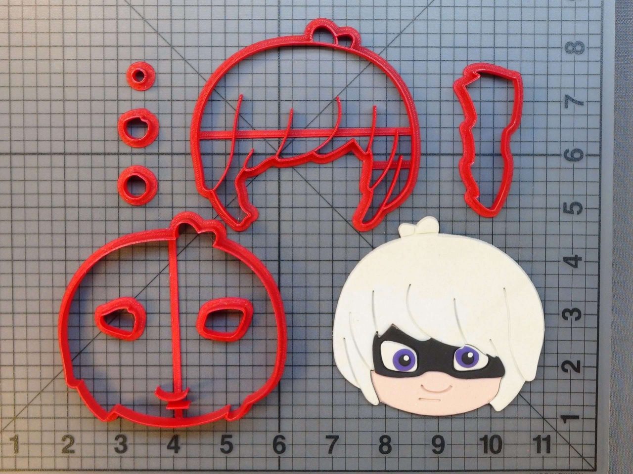 PJ Masks - Luna Girl 266-664 Cookie Cutter Set