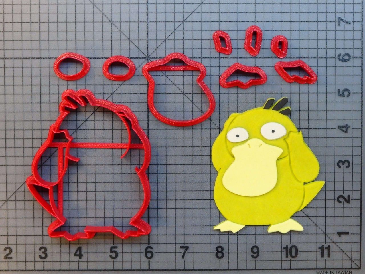 Pokemon - Psyduck 266-654 Cookie Cutter Set