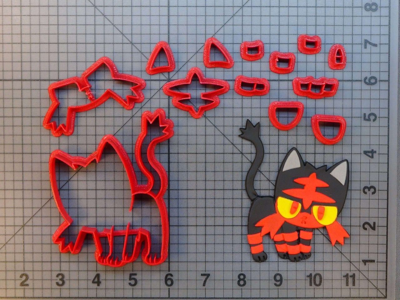 Pokemon - Litten 266-731 Cookie Cutter Set