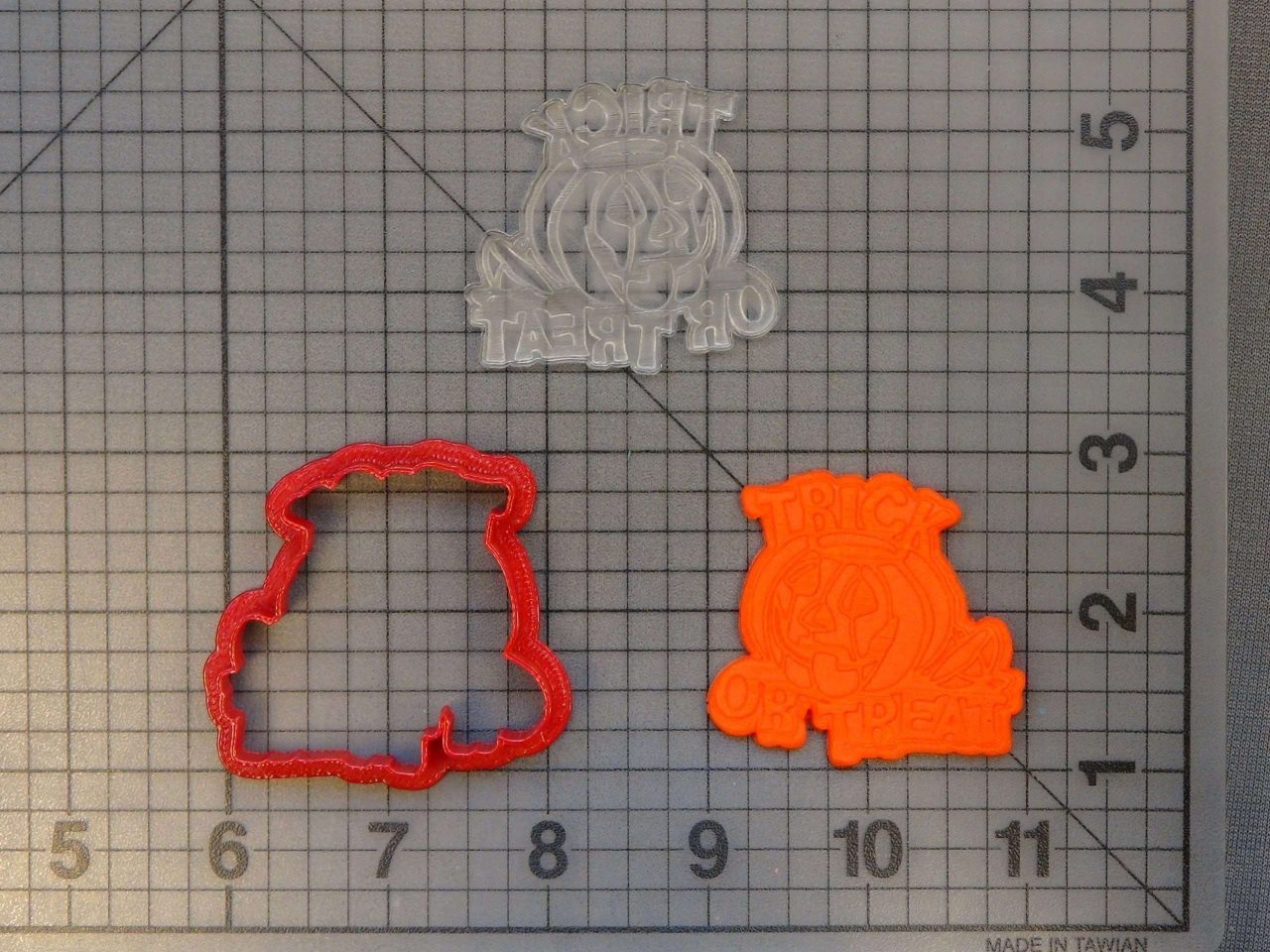 Pumpkin 227-068 Cookie Cutter and Stamp (Embossed)
