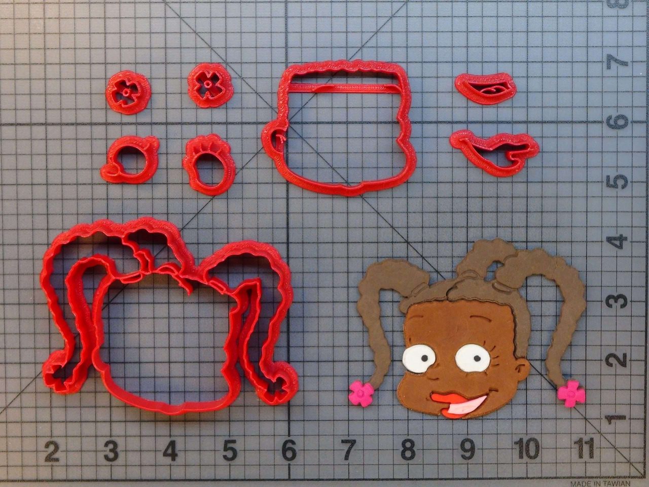 Rugrats - Susie 266-837 Cookie Cutter Set