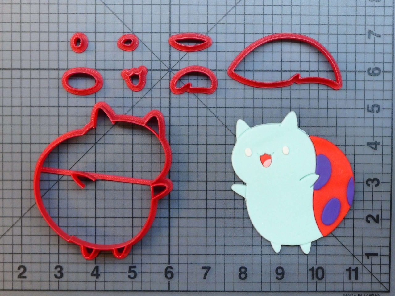 Bravest Warriors - Cat Bug 266-958 Cookie Cutter Set