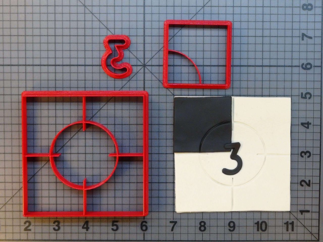 Movie Countdown 266-596 Cookie Cutter Set