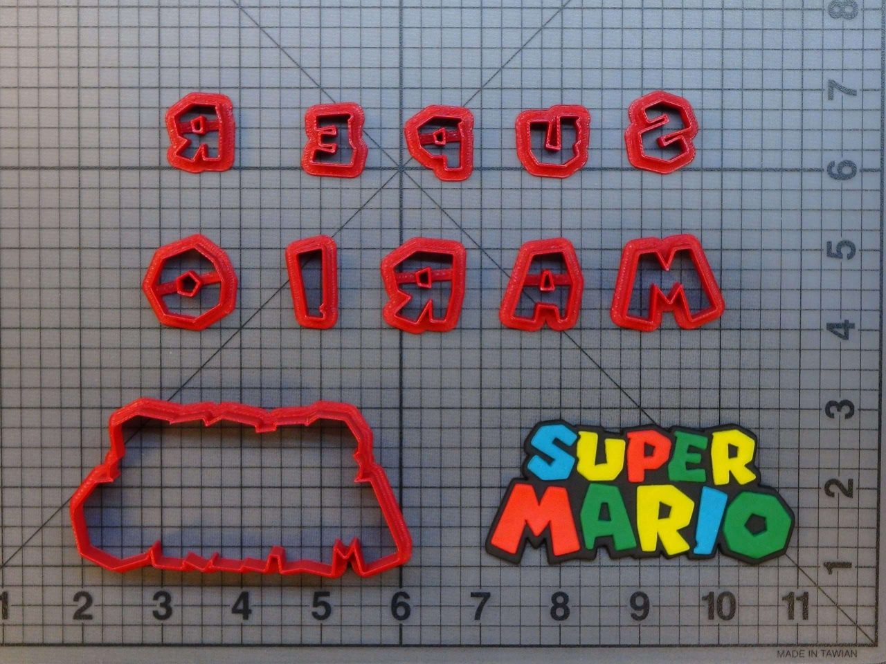 Super Mario Logo 266-A045 Cookie Cutter Set