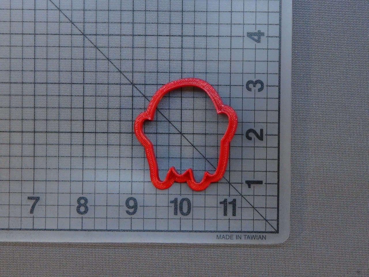 Cute Ghost 227-277 Cookie Cutter and Acrylic Stamp - Image 3