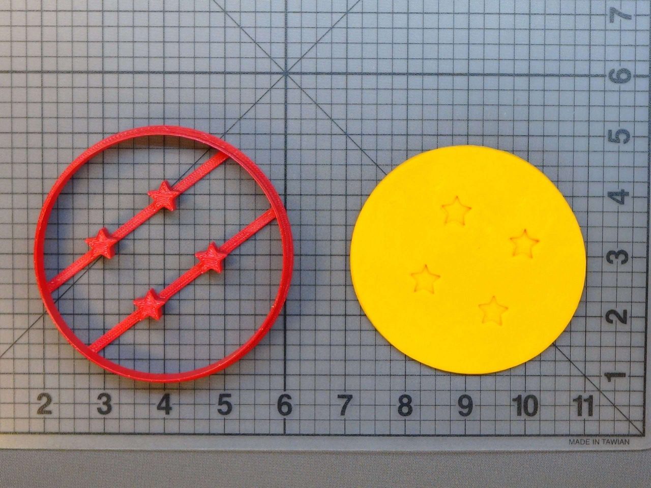Dragon Ball 266-667 Cookie Cutter