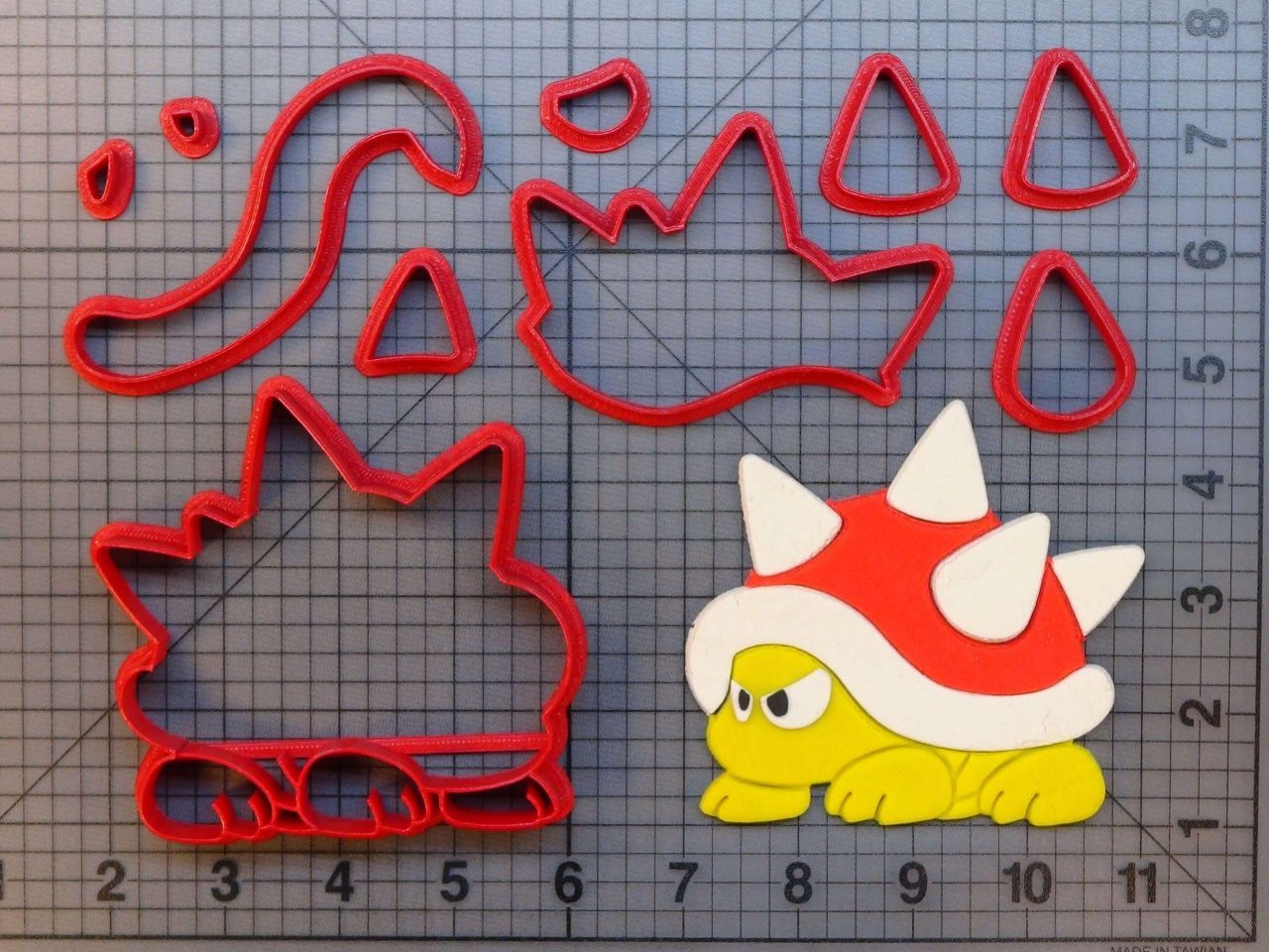 Super Mario - Spiny 266-A077 Cookie Cutter Set
