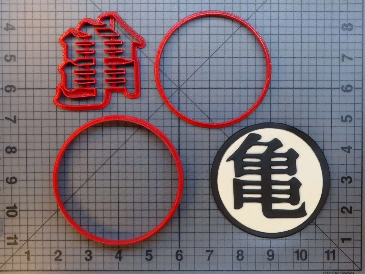 Dragon Ball - Master Roshi's Kanji 266-A158 Cookie Cutter Set