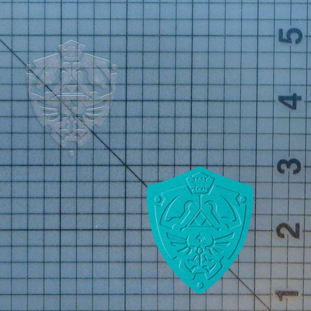 Hylian Shield 227-246 Cookie Cutter and Stamp