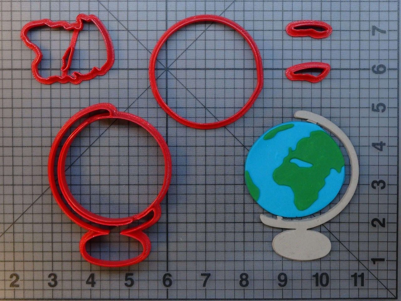 Globe 266-A255 Cookie Cutter Set