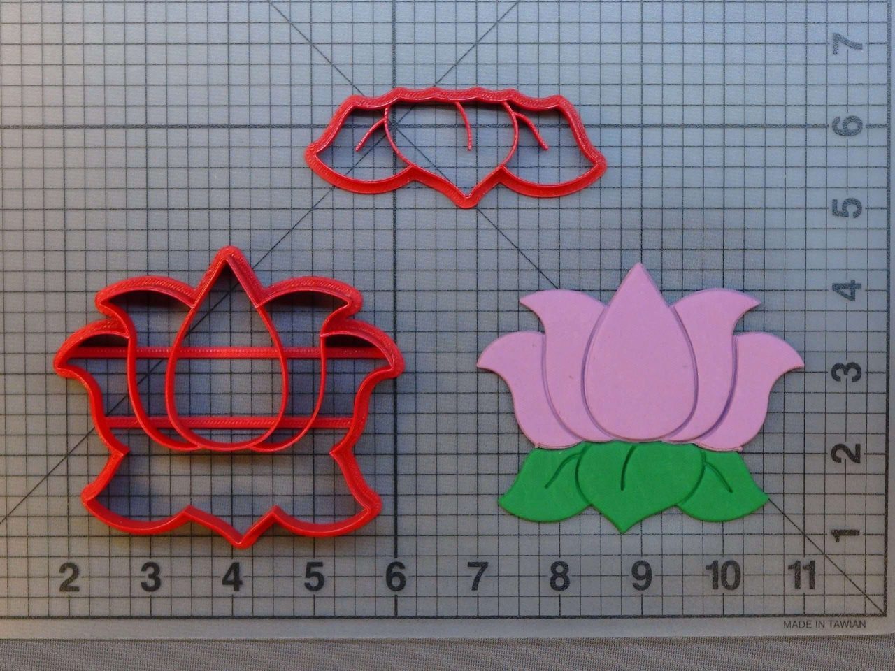 Lotus 266-A223 Cookie Cutter Set