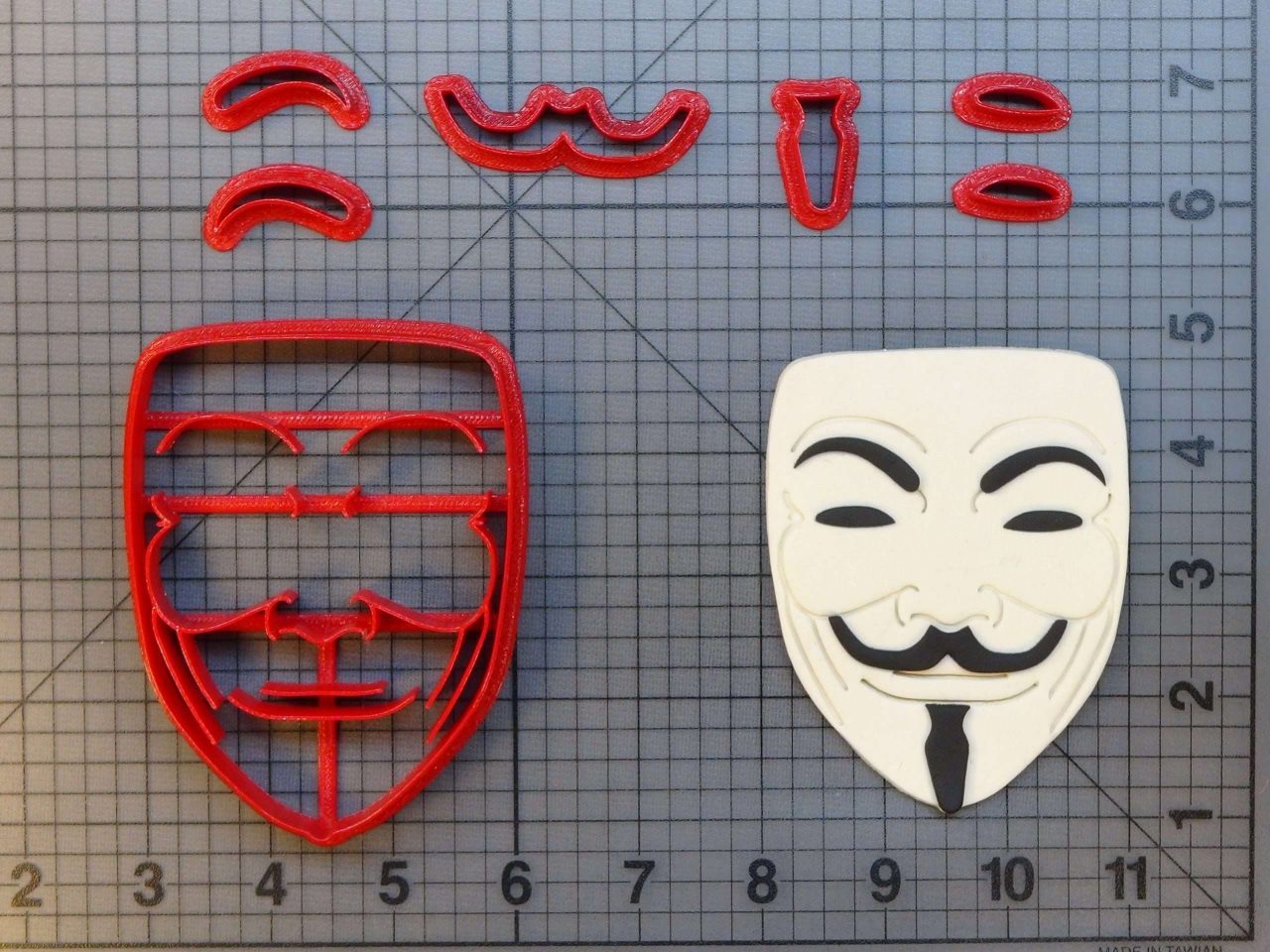 Anonymous Mask 266-A036 Cookie Cutter Set