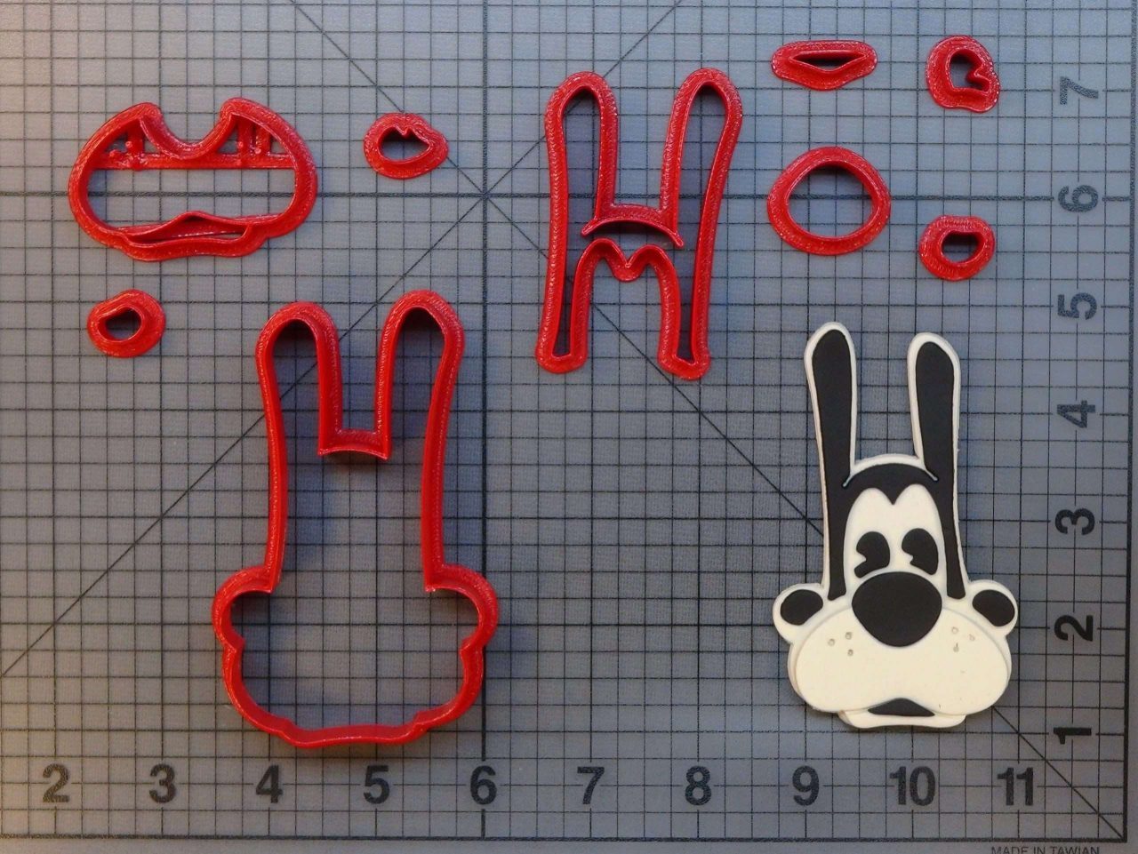 Bendy and the Ink Machine - Boris 266-A369 Cookie Cutter Set