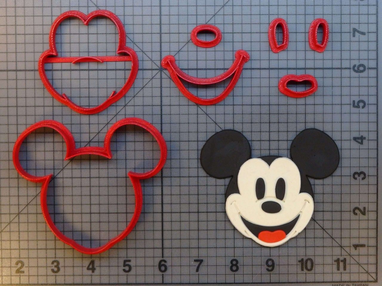 Classic Mickey Mouse 266-A400 Cookie Cutter Set