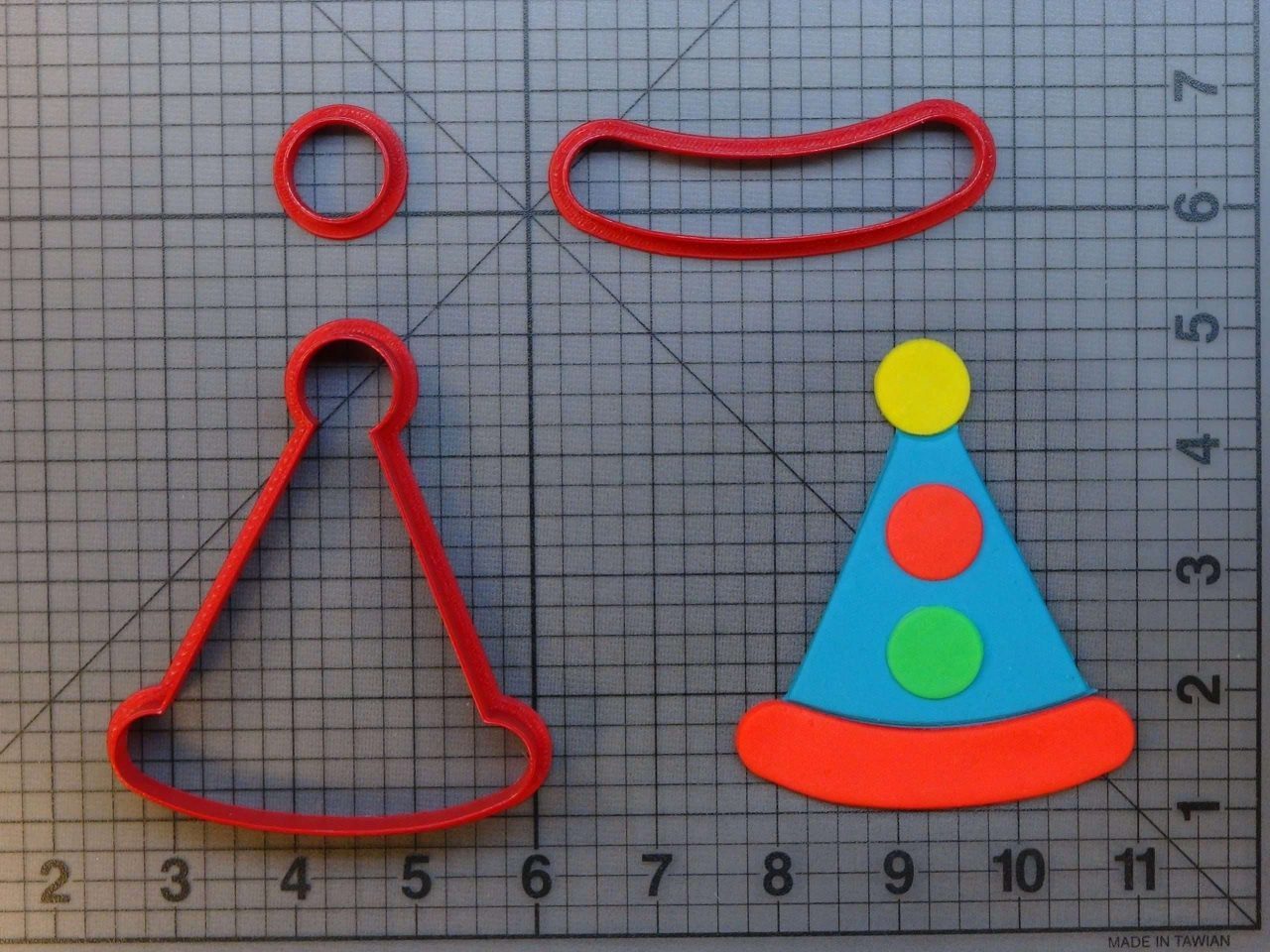 Clown Hat 266-A417 Cookie Cutter Set