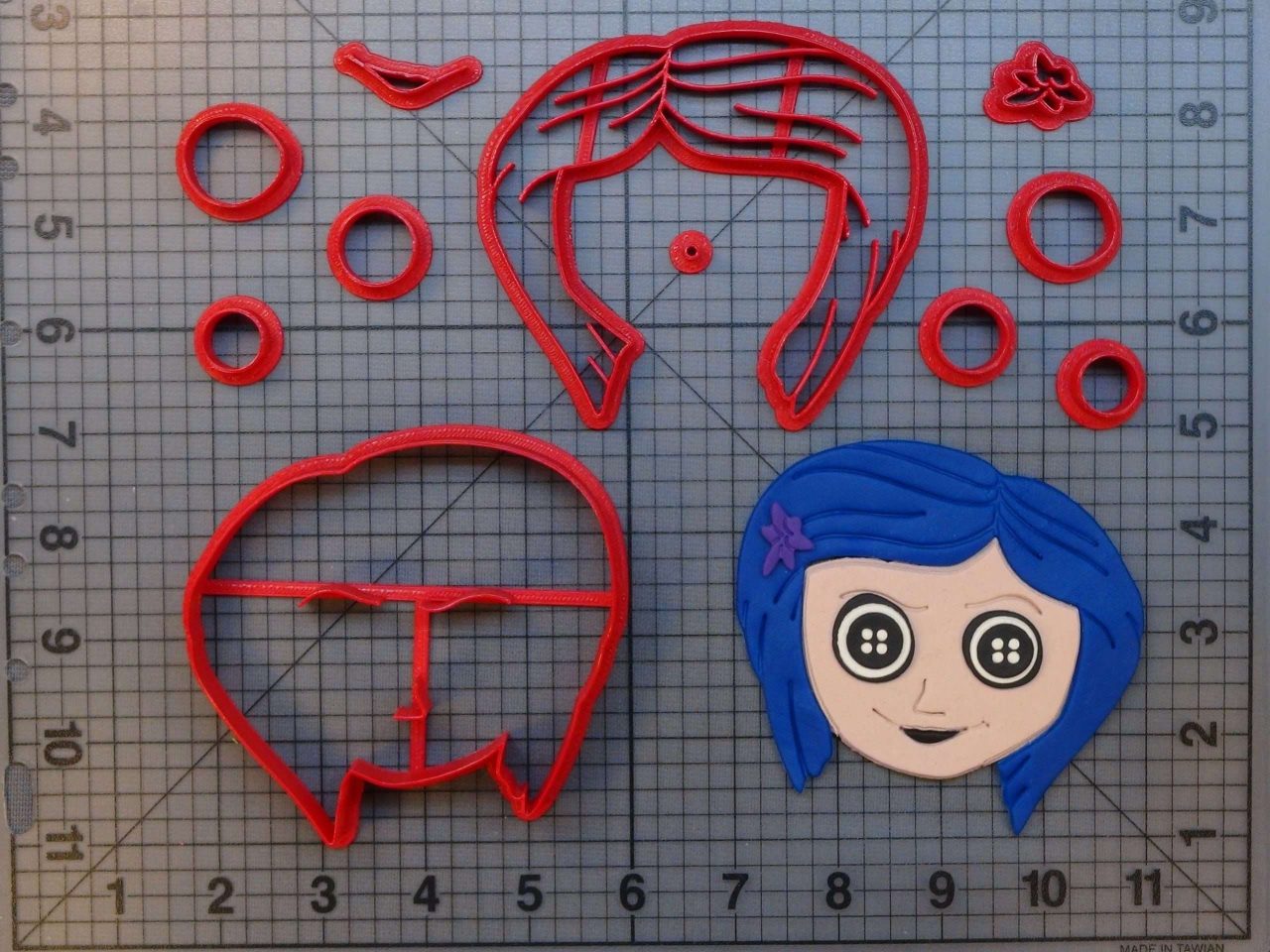 Coraline 266-A435 Cookie Cutter Set