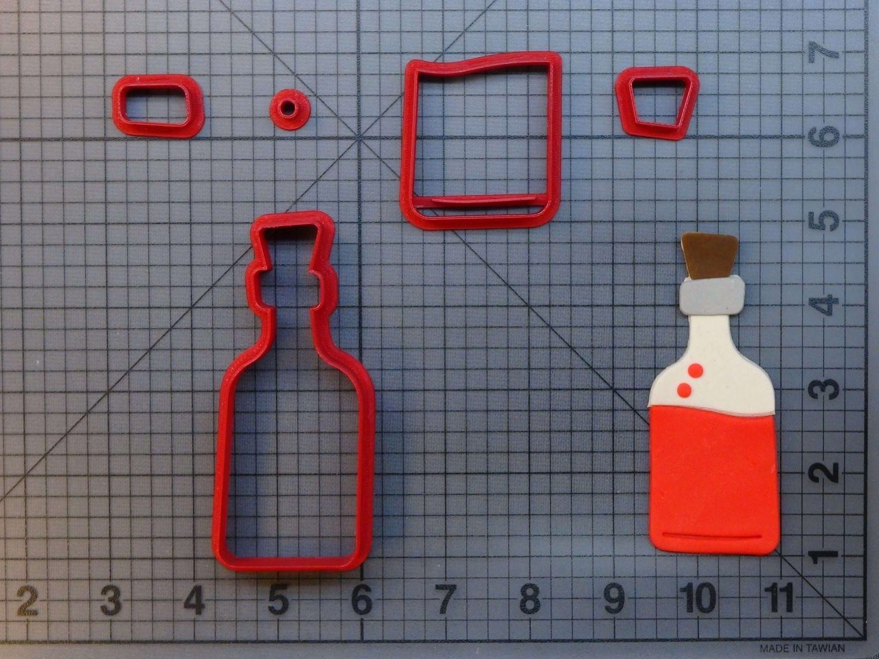 Cork Bottle 266-A431 Cookie Cutter Set