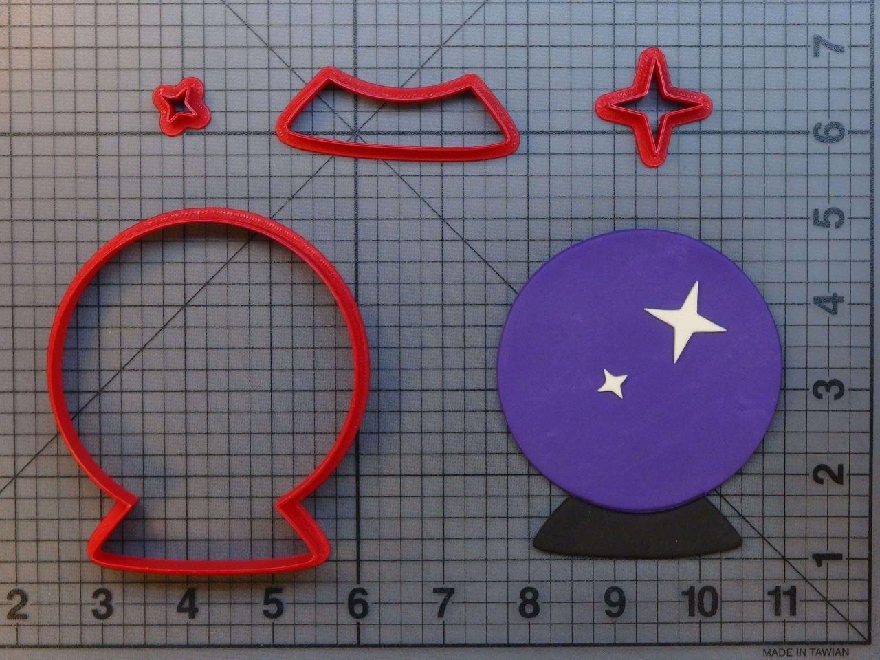 Crystal Ball 266-A411 Cookie Cutter Set