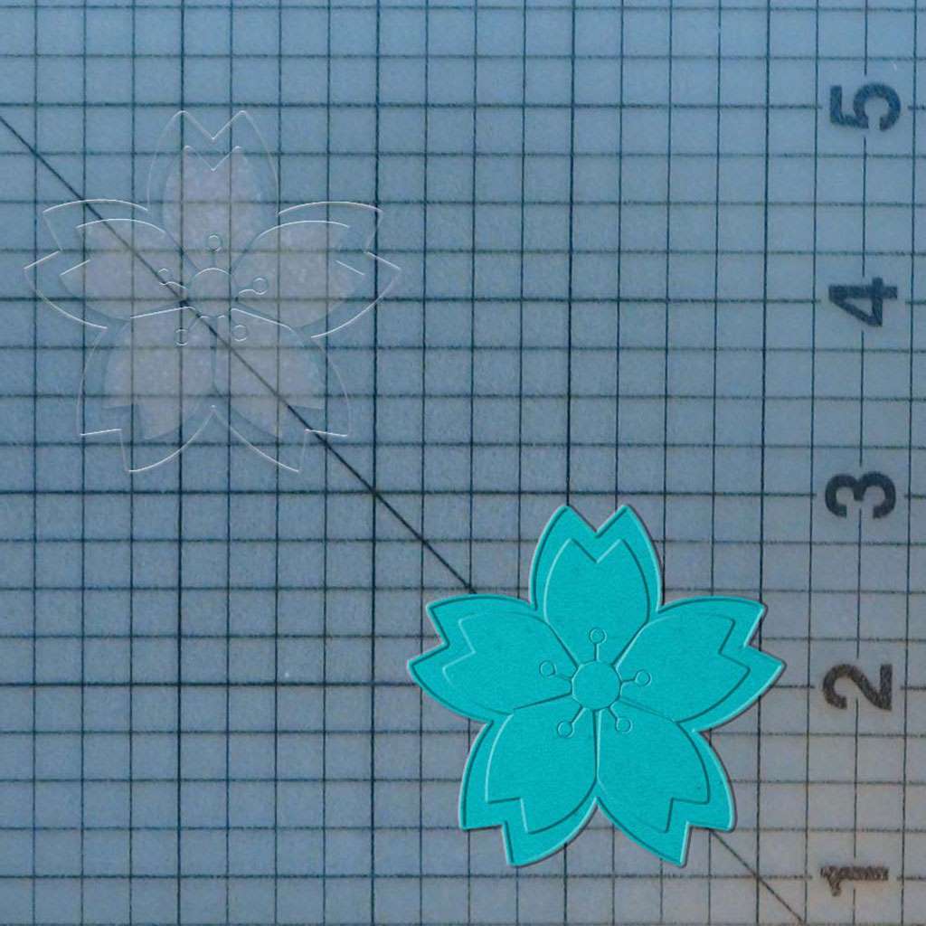 Flower 227-163 Cookie Cutter and Acrylic Stamp - Image 4