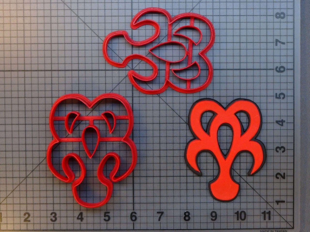 Kingdom Hearts - Dream Eater Symbol 266-A446 Cookie Cutter Set