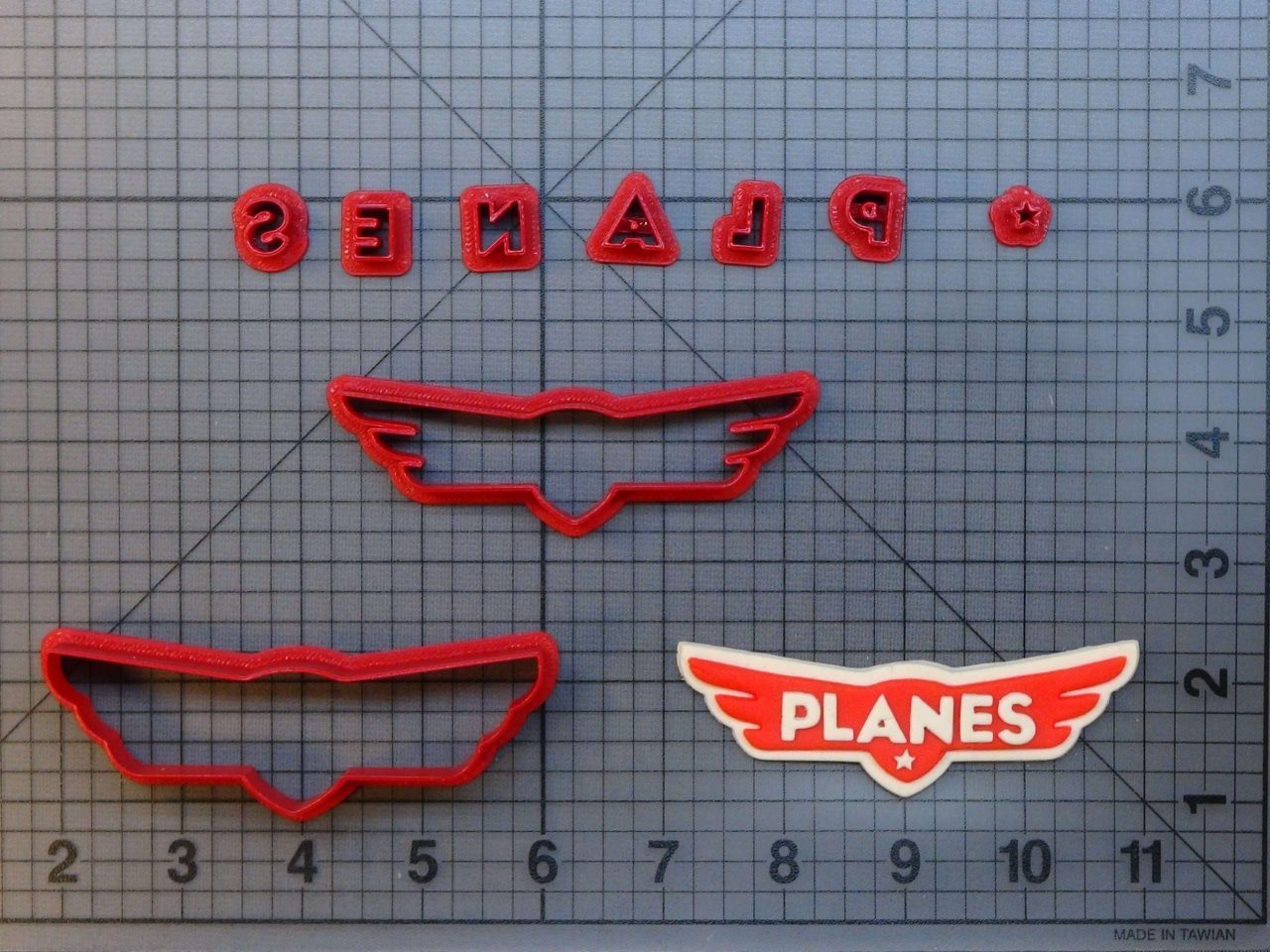 Planes Logo 266-A423 Cookie Cutter Set
