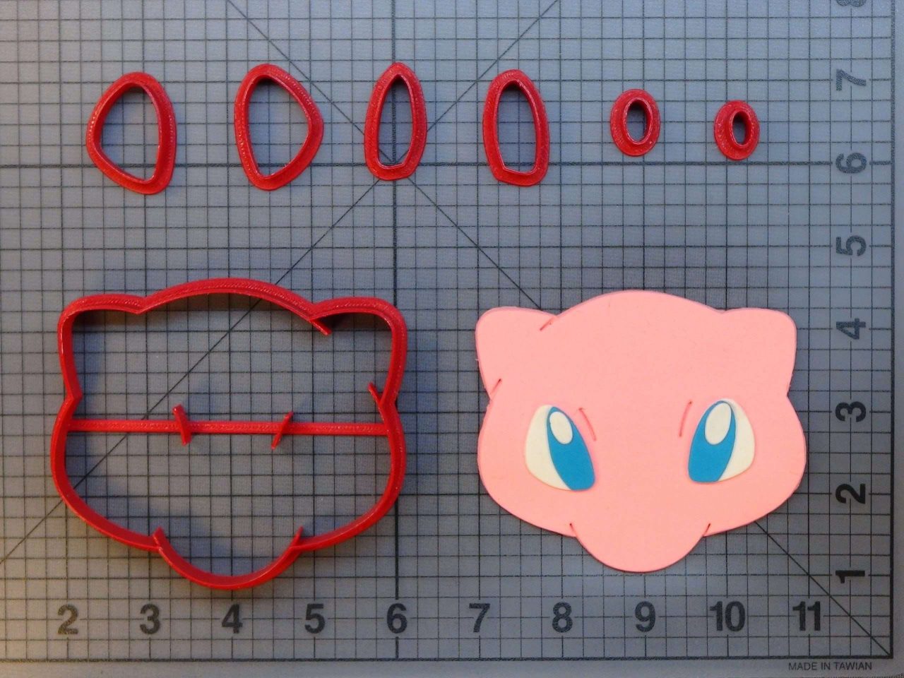 Pokemon - Mew 266-A414 Cookie Cutter Set