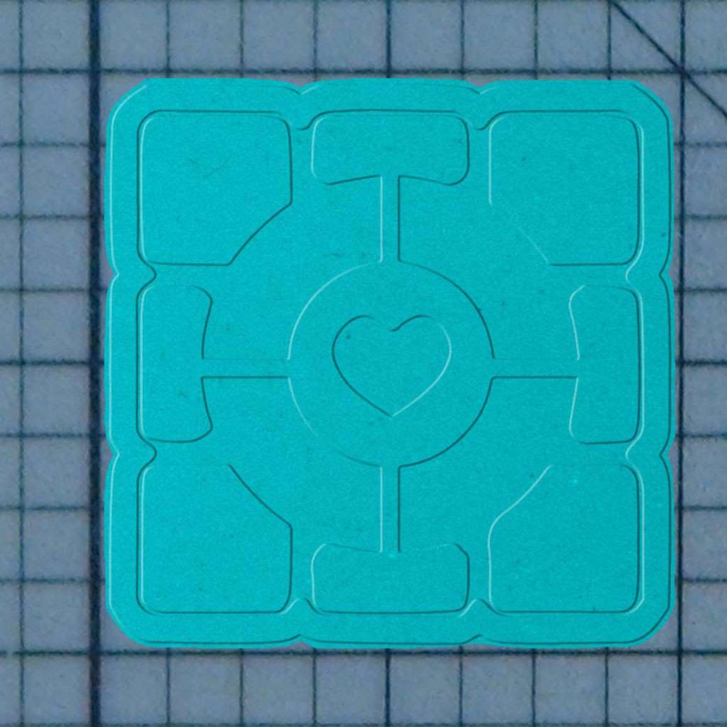 Portal - Companion Cube 227-380 Cookie Cutter and Stamp - Image 3