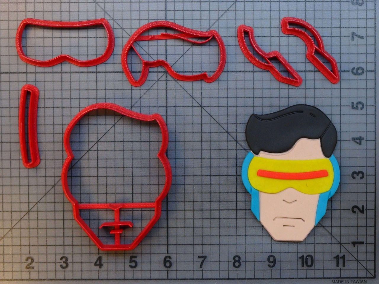 X-Men - Cyclops 266-A424 Cookie Cutter Set