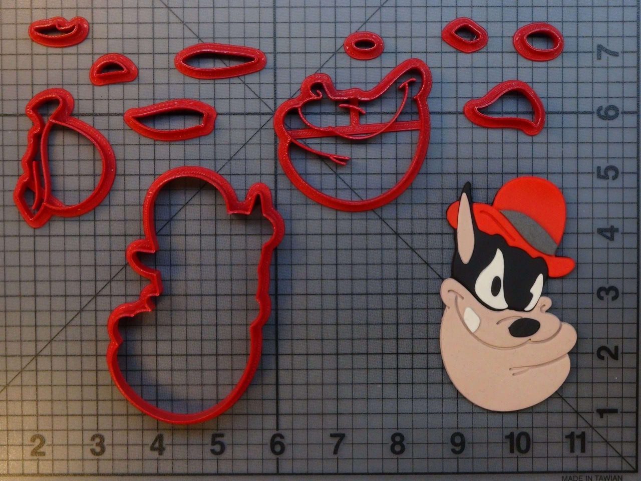 Disney-Pete 266-A497 Cookie Cutter Set