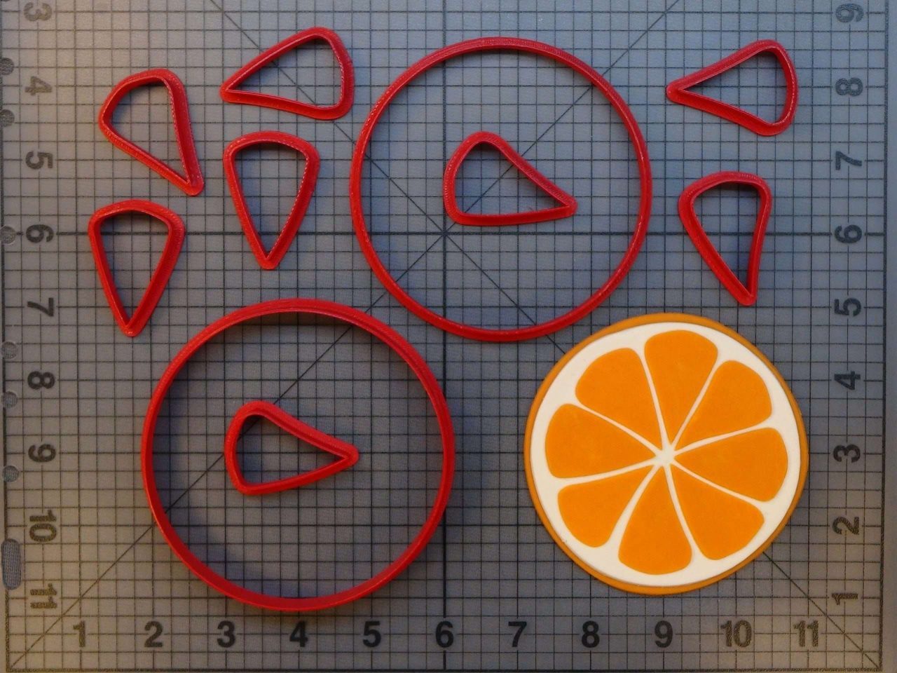 Orange 266-A501 Cookie Cutter Set