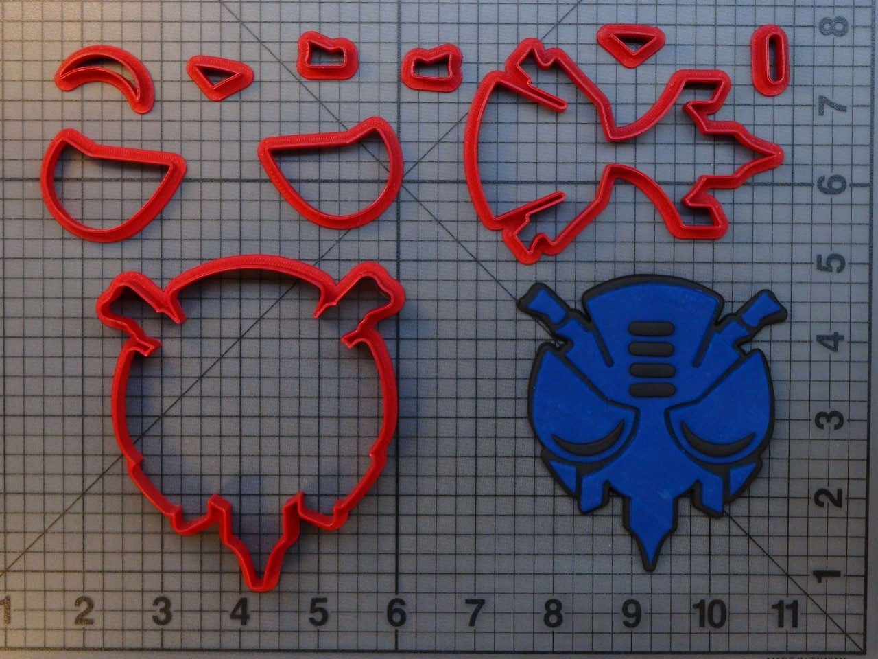 Transformers - Predacon 266-A492 Cookie Cutter Set