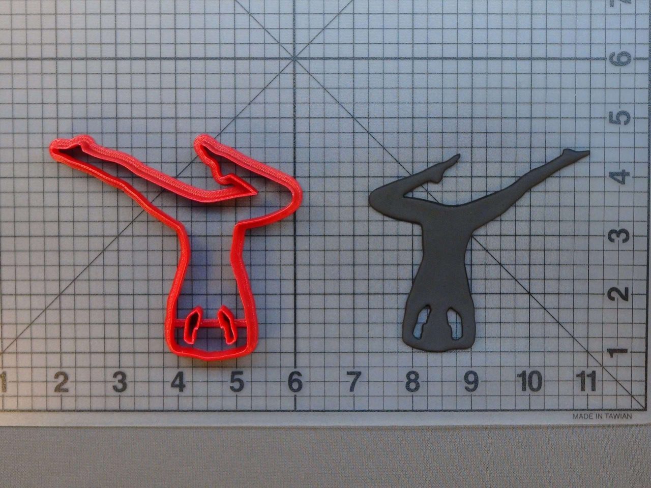 Yoga Headstand 266-608 Cookie Cutter