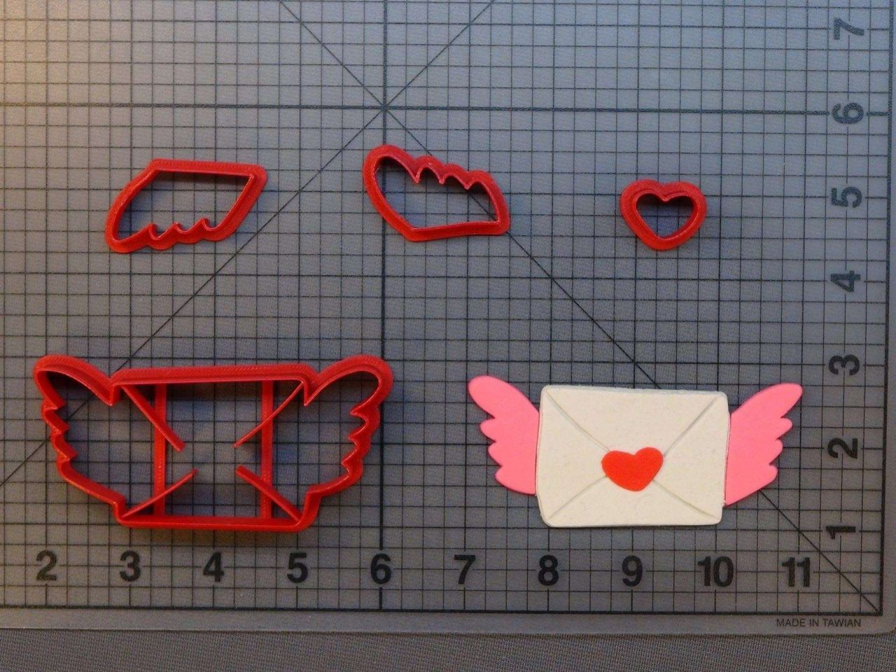 Love Letter 266-A671 Cookie Cutter Set