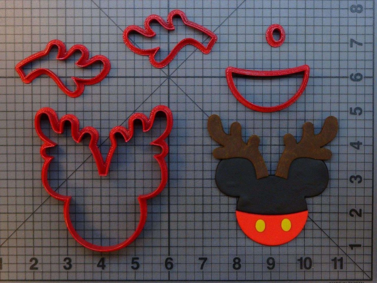 Mickey Mouse Reindeer 266-A611 Cookie Cutter Set