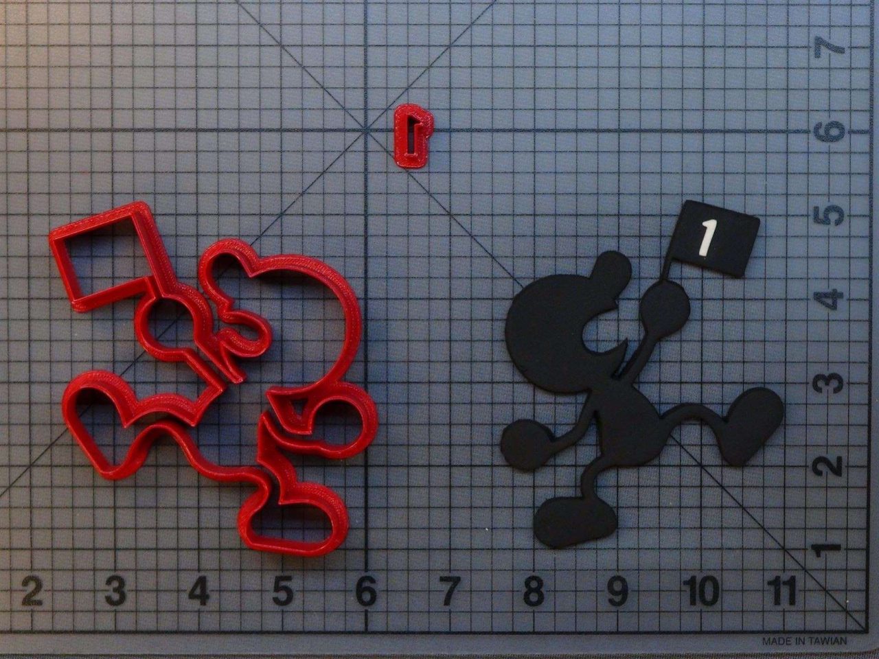 Mr. Game and Watch 266-A595 Cookie Cutter Set