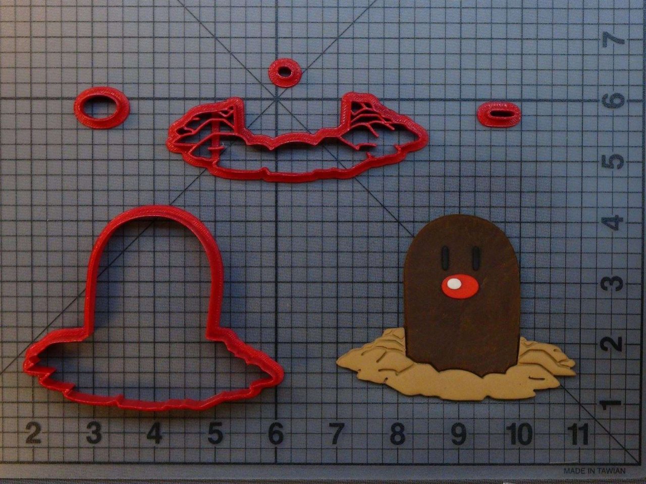 Pokemon - Diglett 266-A541 Cookie Cutter Set
