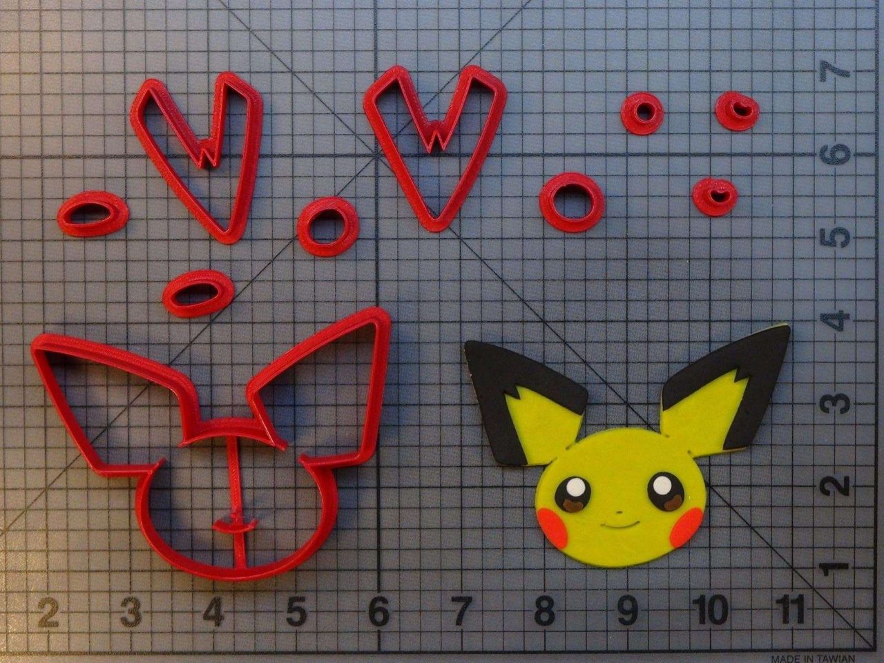 Pokemon - Pichu 266-A569 Cookie Cutter Set