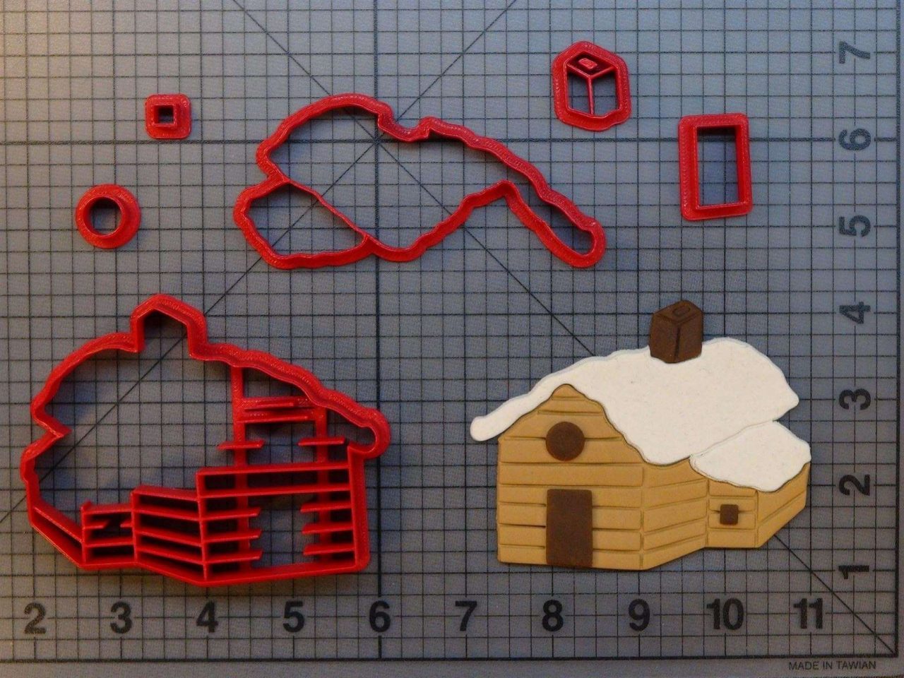 Snowy Cabin 266-A658 Cookie Cutter Set