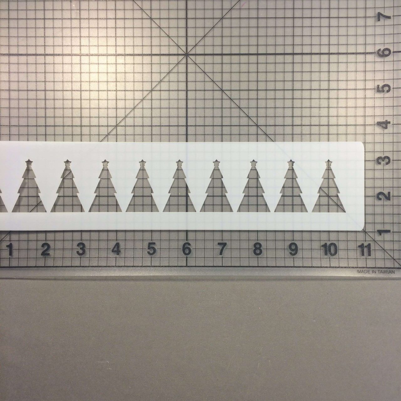 Christmas Tree 783-A712 Stencil Strip